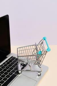 8 Benefits for Retail/Online Sales Businesses to Obtain an EIN  